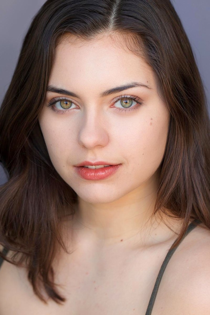 Gabrielle Kalomiris - Amanda