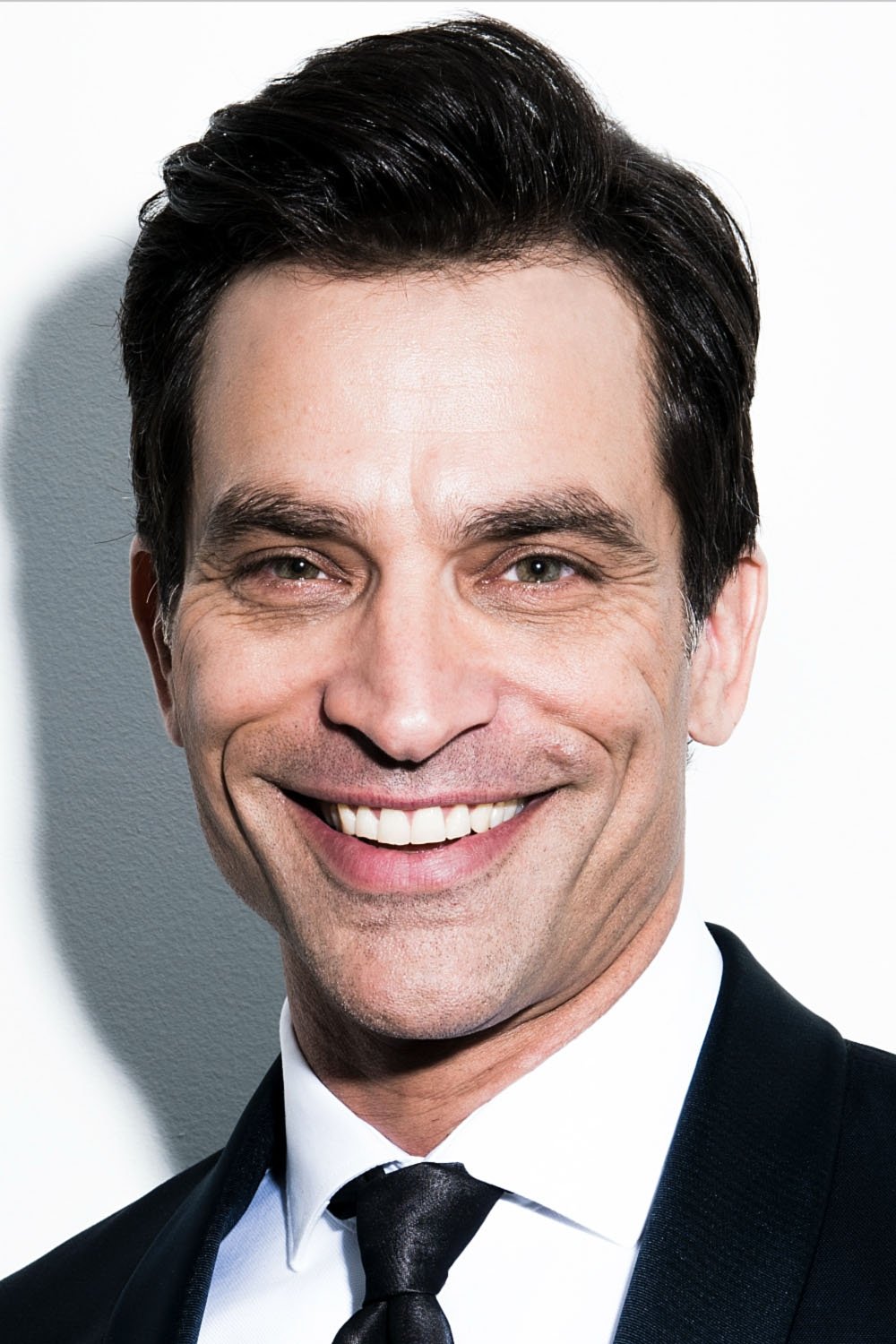 Johnathon Schaech - Marshall Hitchcock