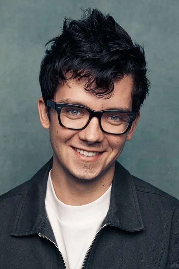 Asa Butterfield - Calvin