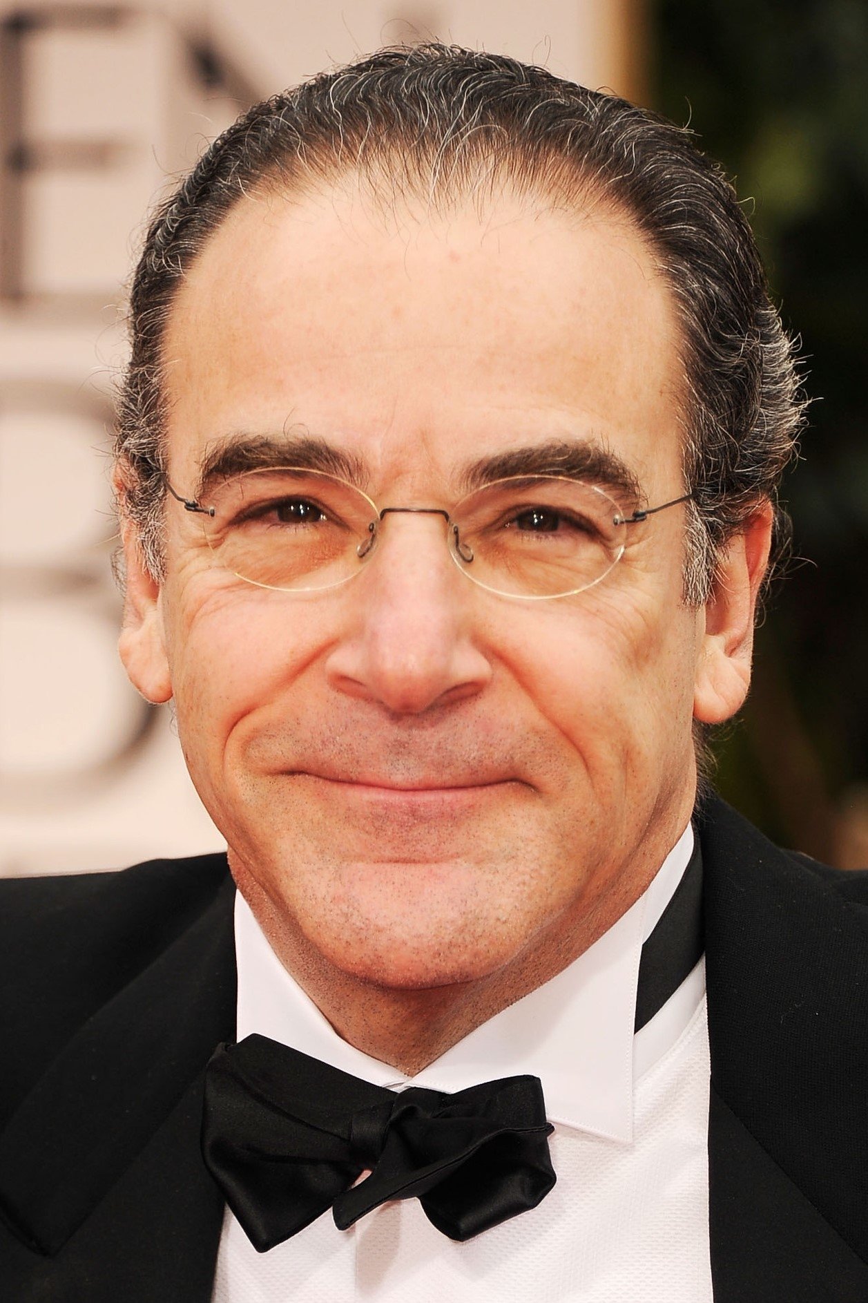 Mandy Patinkin - Avigdor (archive footage)