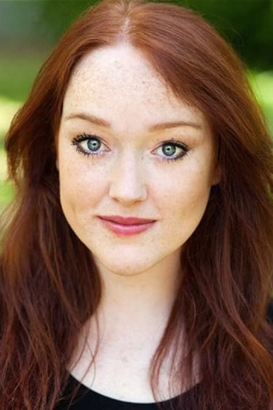 Sian Crisp - Waitress