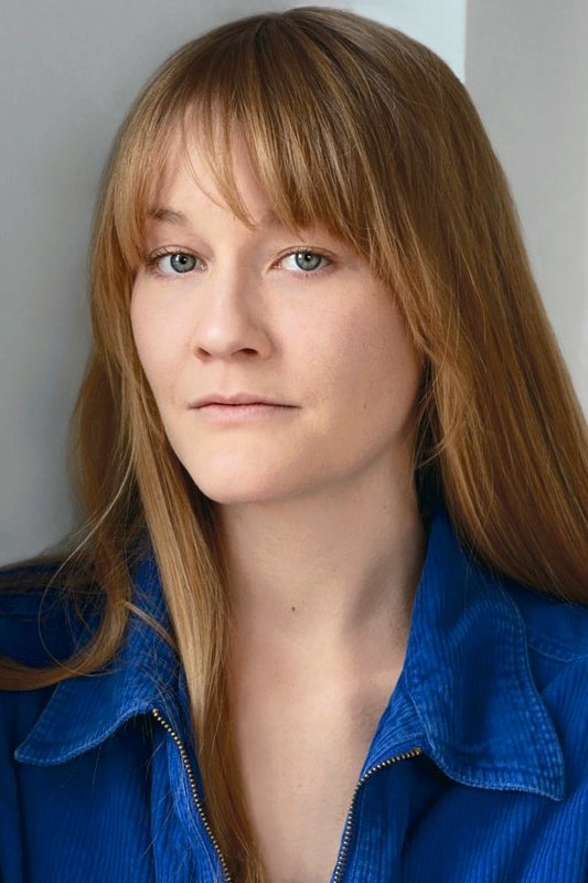 Emily Davis - Mavis