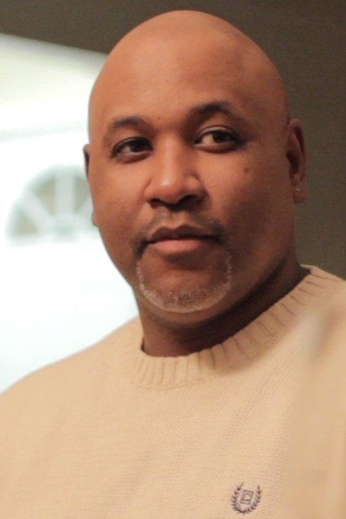 Wil Lewis - Police Officer 1