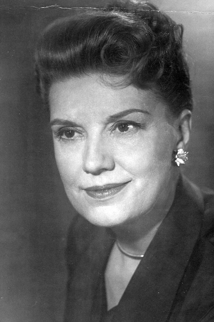 Lenita Lane - Mrs. Dale (uncredited)