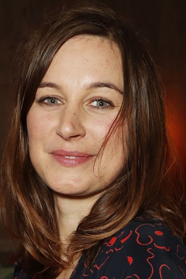 Pippa Nixon - Ann Cross