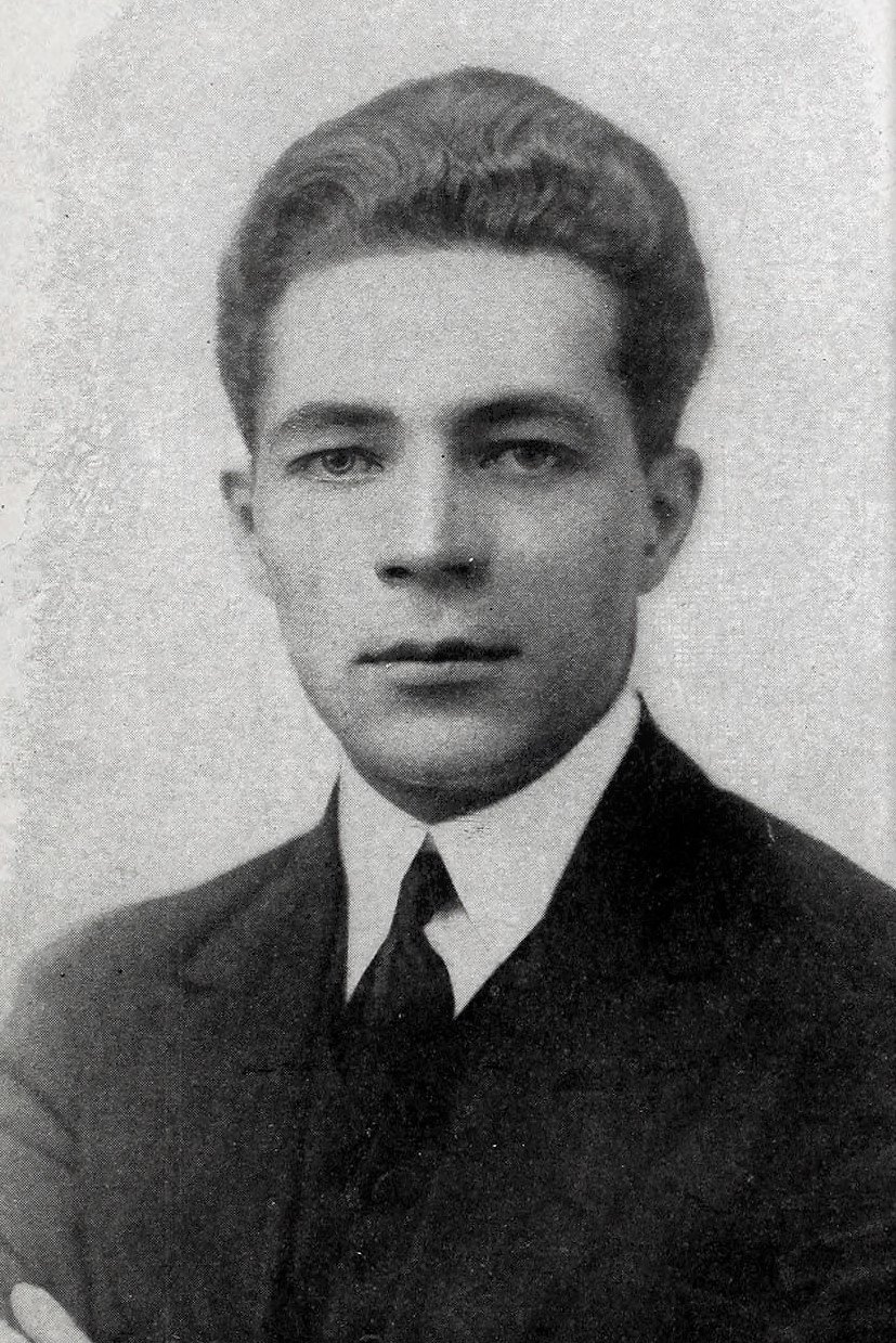 Arthur Housman - The Obtrusive Gentleman