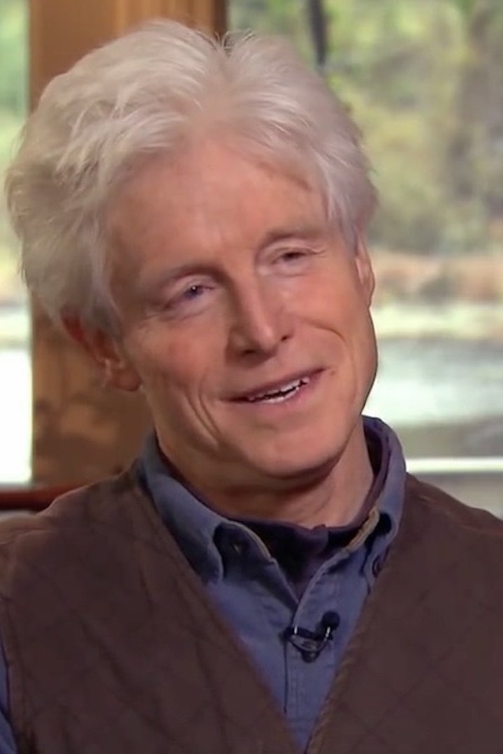 Fred Newman - Aliens (voice) (uncredited)