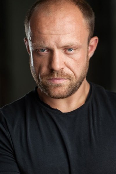 Vladimir Raiman - Tavern Bartender
