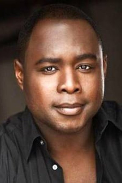 Kwesi Ameyaw - Detective Reynolds