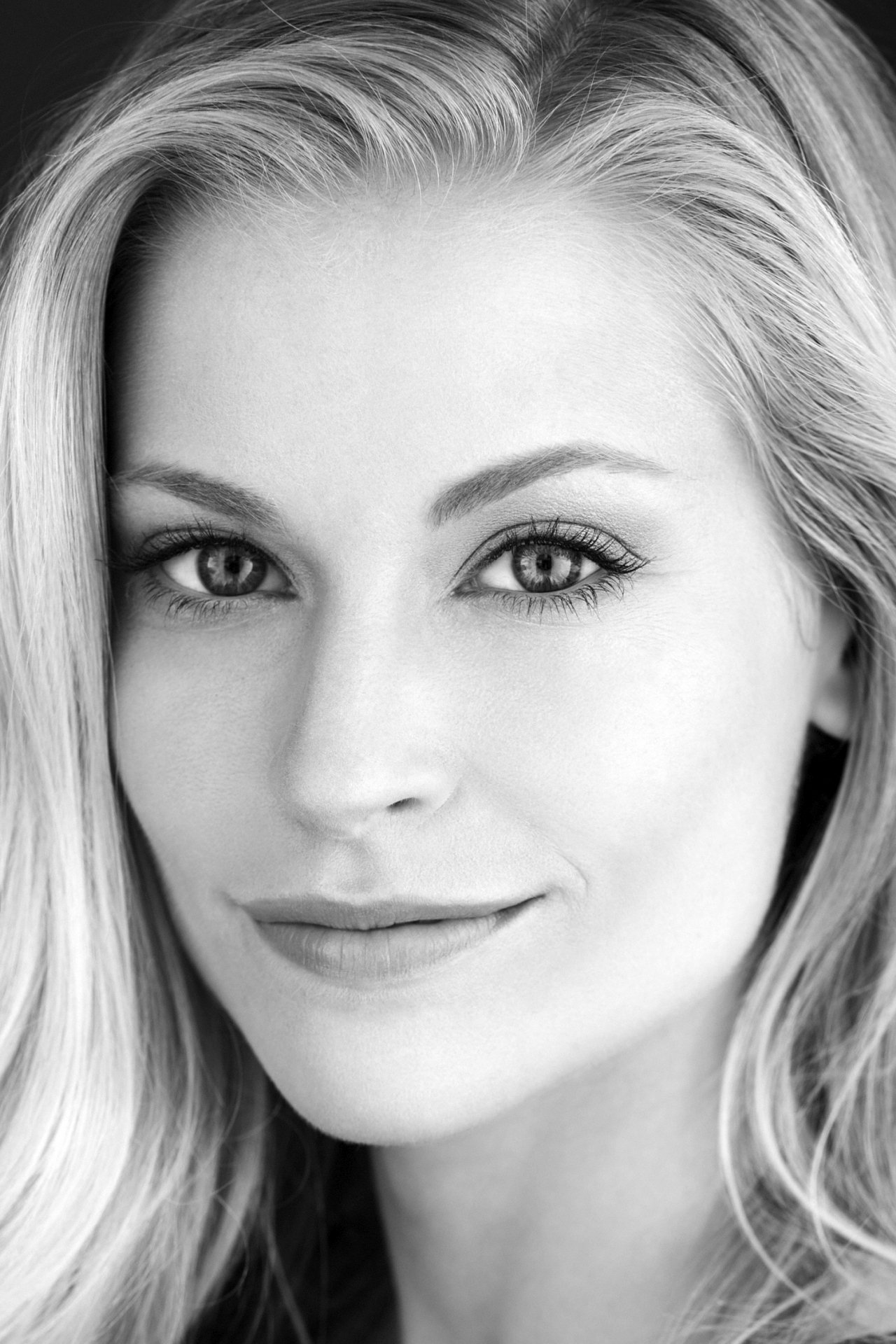 Kathryn Boswell - Mindy