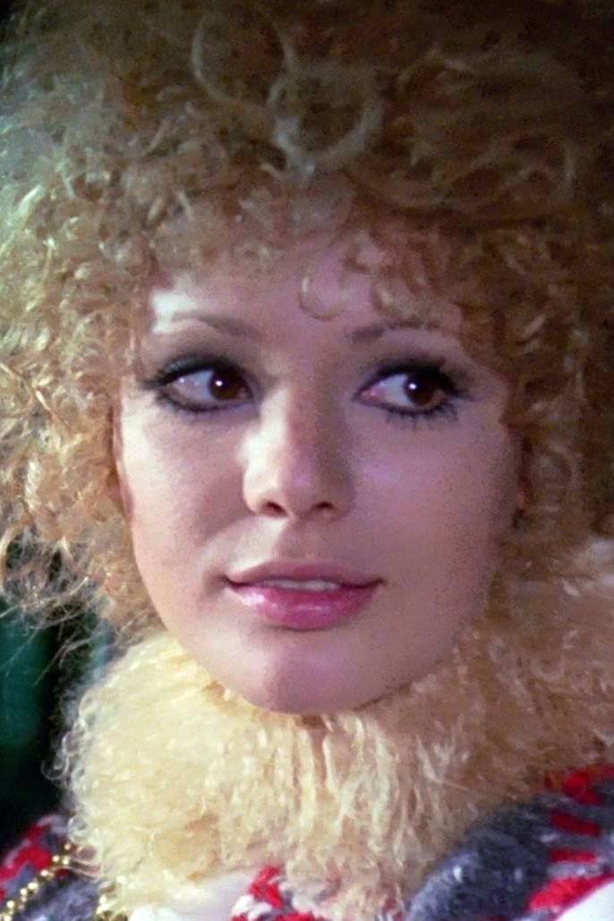 Mirella Pamphili - Hotel Guest (uncredited)