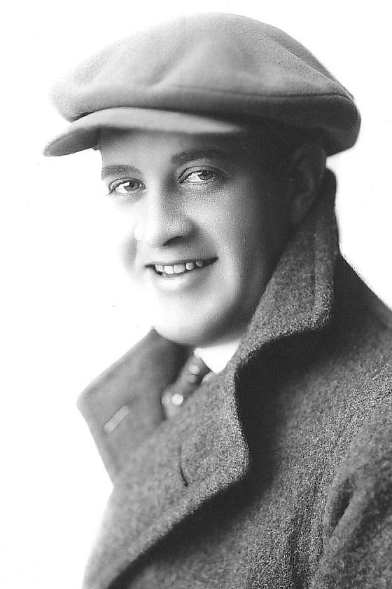 Jack Mower - Reporter (uncredited)