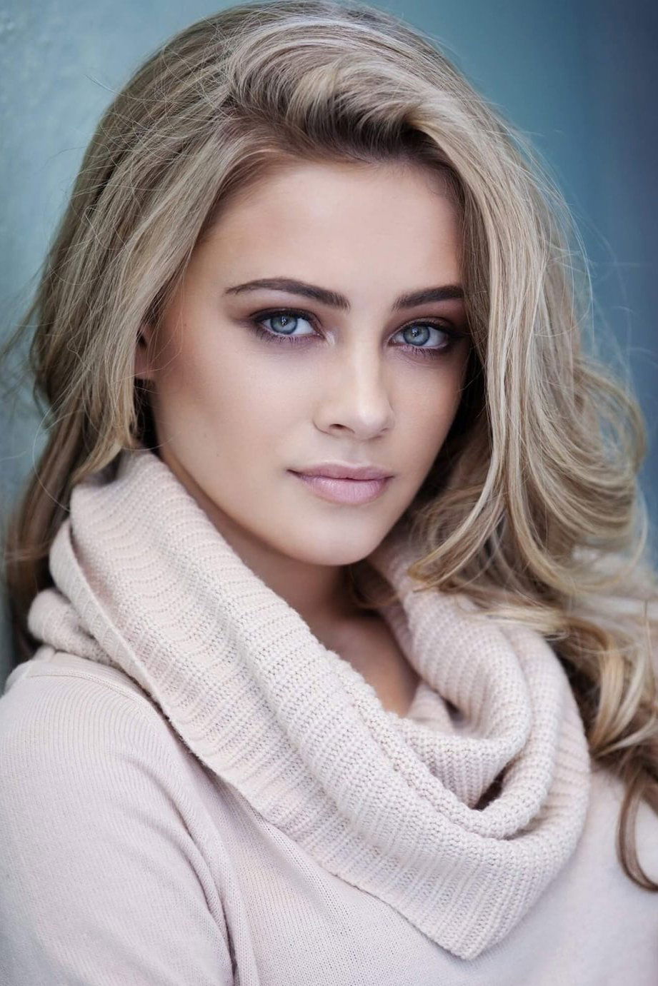 Josephine Langford - Katy Gibson