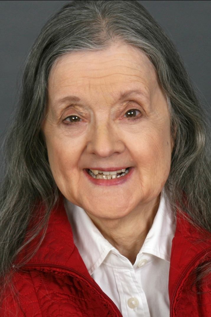 Anabel Graetz - Cat Lady Phyllis