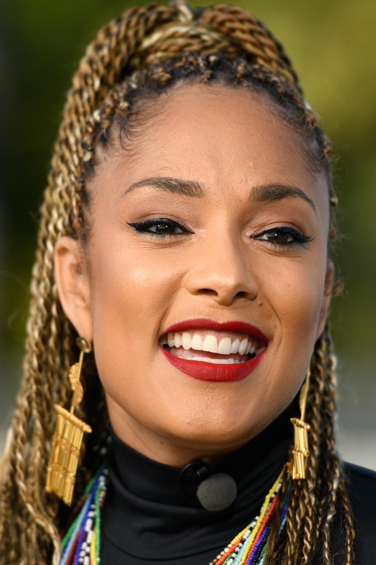Amanda Seales - Self