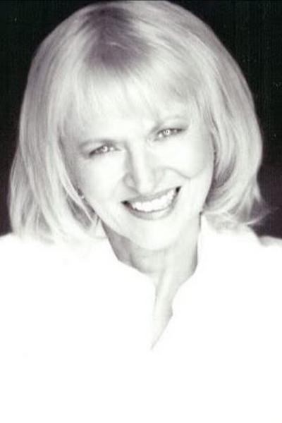 Yolanda Corbett - Happy van owners
