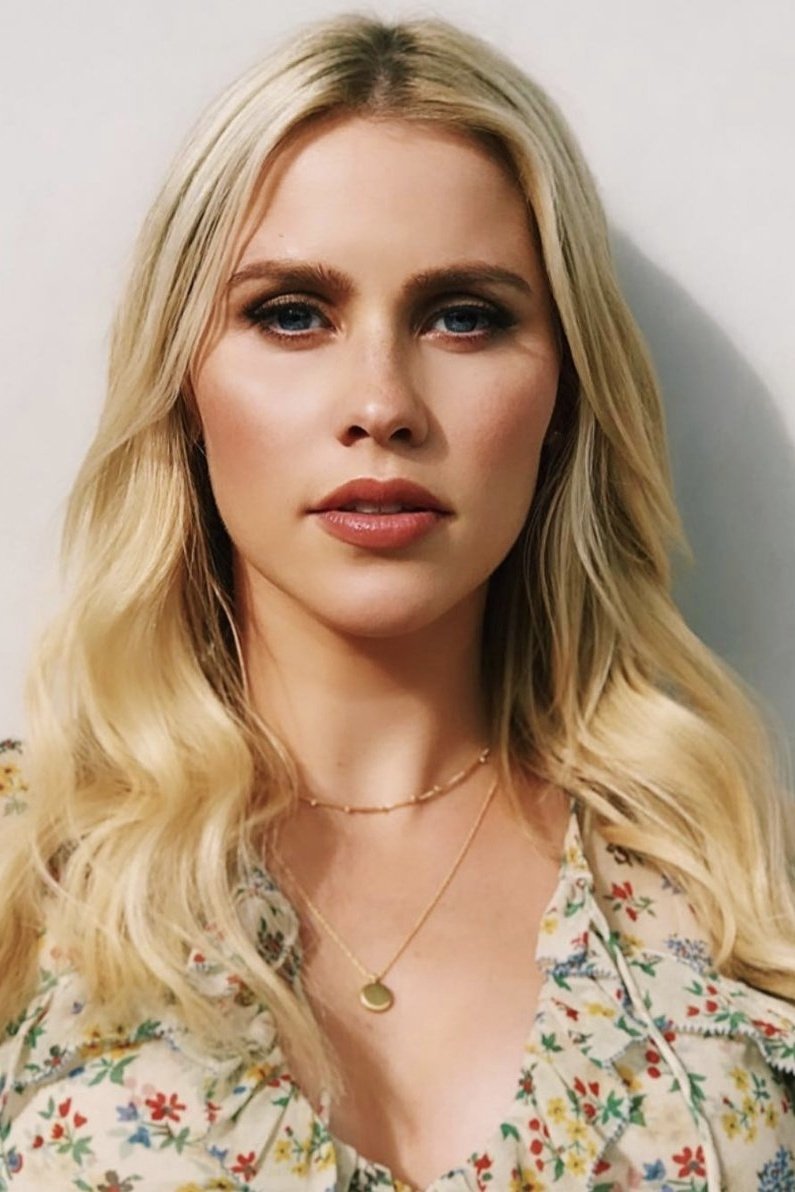 Claire Holt - Abbey Campbell