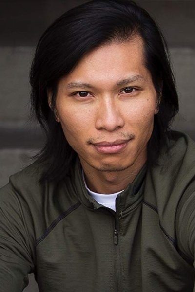 Joe Hang - Thai Waiter