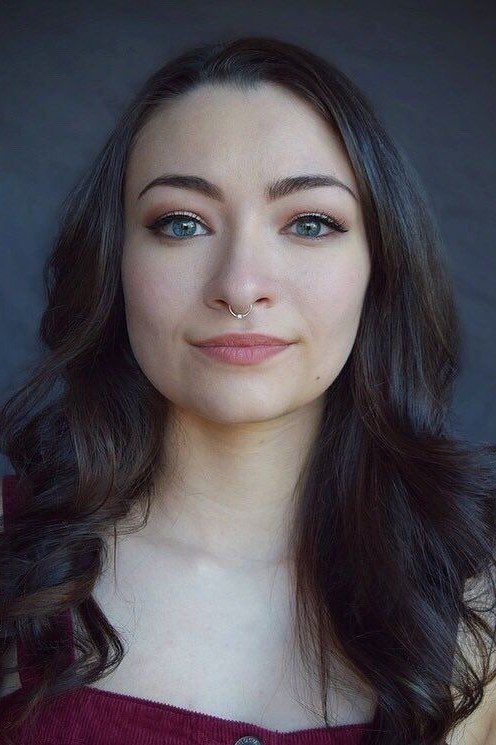 Jodelle Ferland - Tina