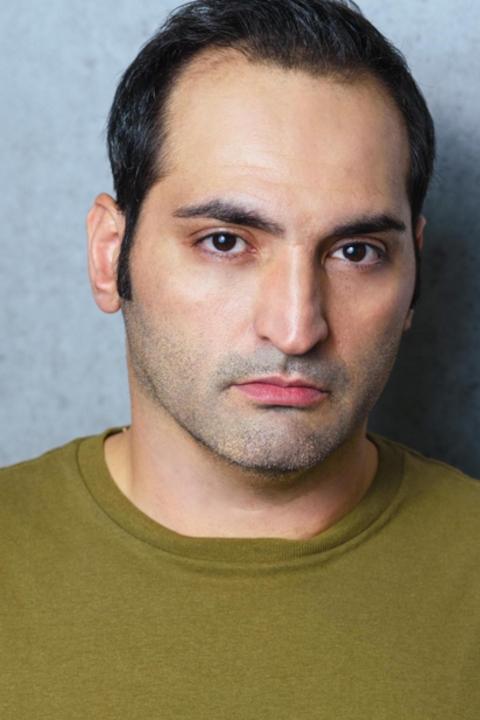 Omid Zader - Waterboard Translator
