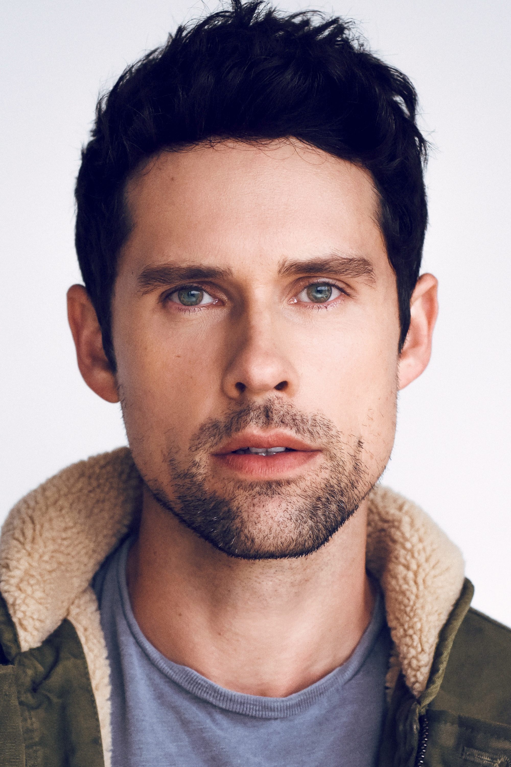 Benjamin Hollingsworth - Charlie Riggs