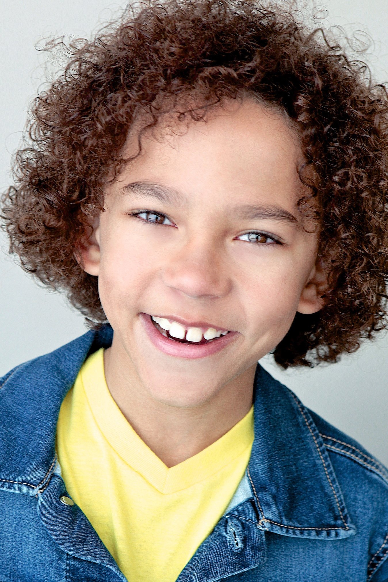 Ethan William Childress - Rowley Jefferson (voice)