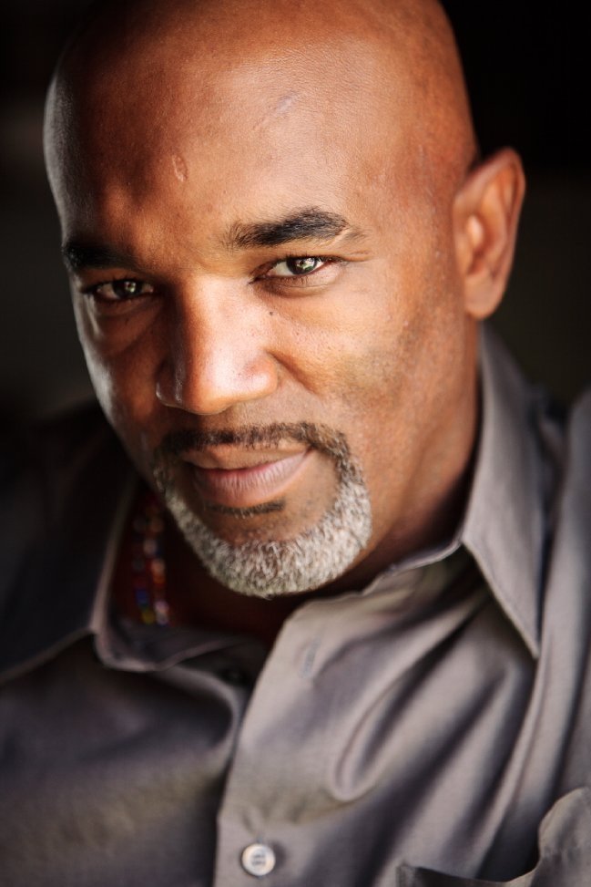 Leonard L. Thomas - Punchy
