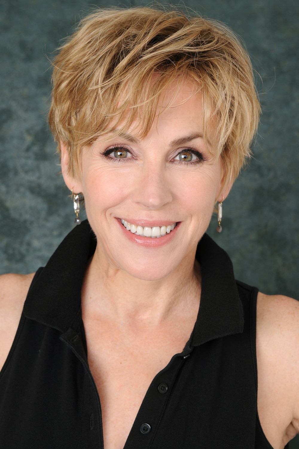 Bess Armstrong - Margo Terry