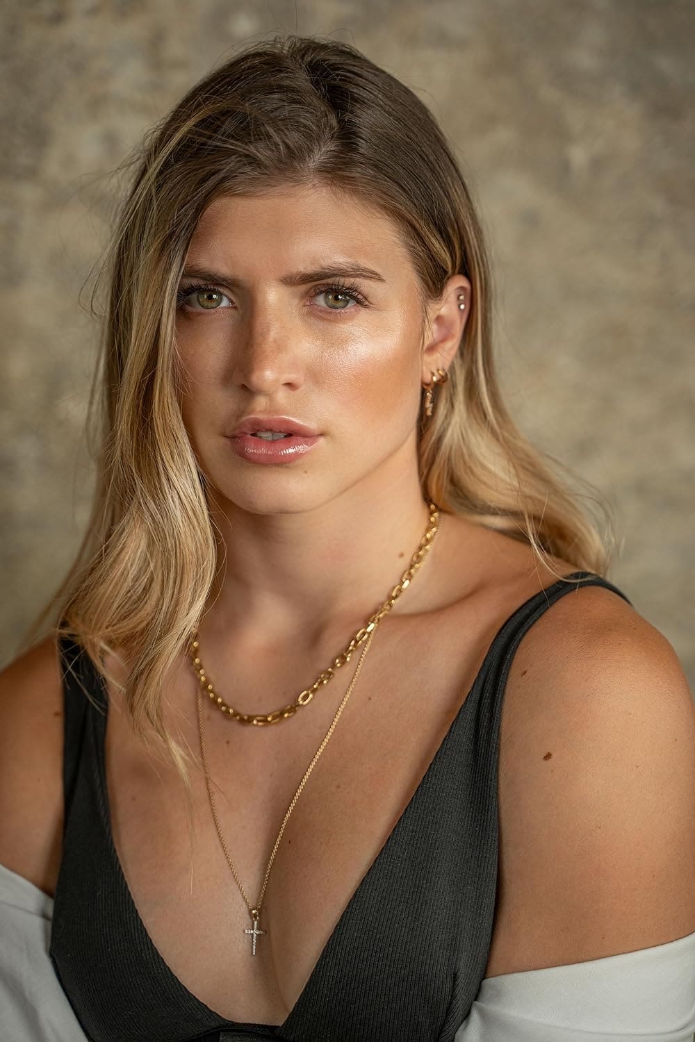 Aurélia Agel - Widow
