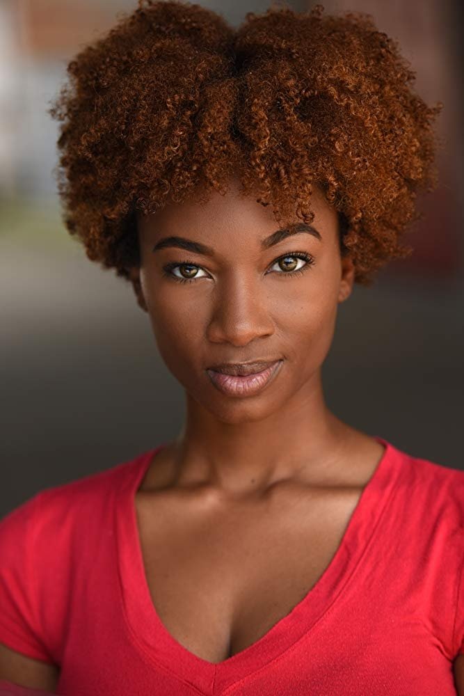 Shacai O'Neal - Gorgeous Door Woman