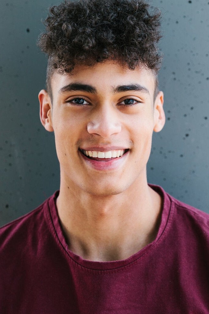 Zethphan Smith-Gneist - Max