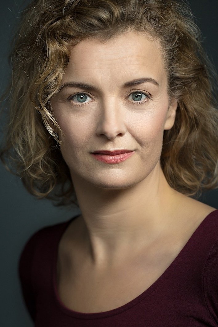Lucy Russell - CIA Director Dillard
