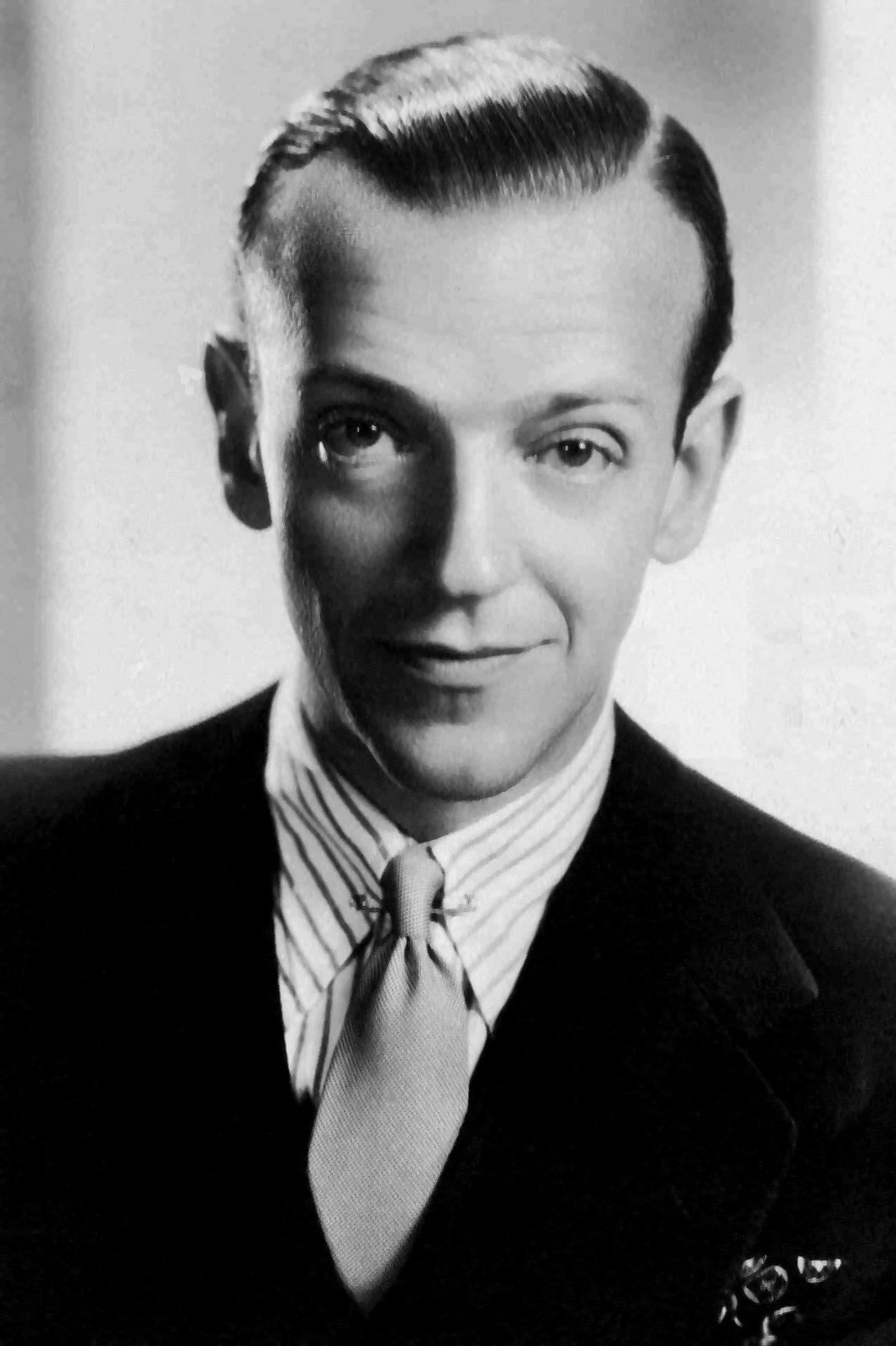Fred Astaire - Self - Host / Narrator