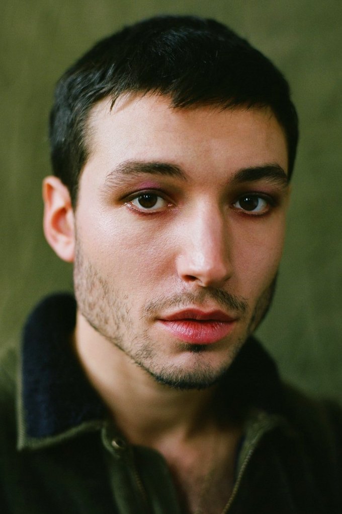 Ezra Miller - The Flash / Barry Allen