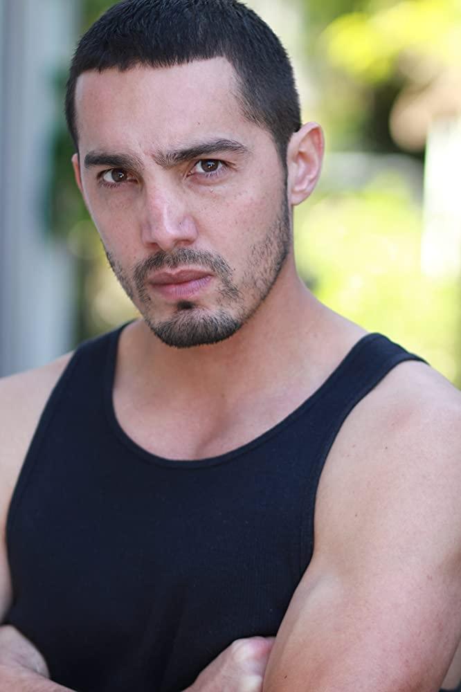 Alejandro Barrios - Latino