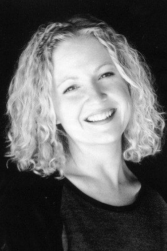 Carolyn Lawrence - Sandy Cheeks (voice)