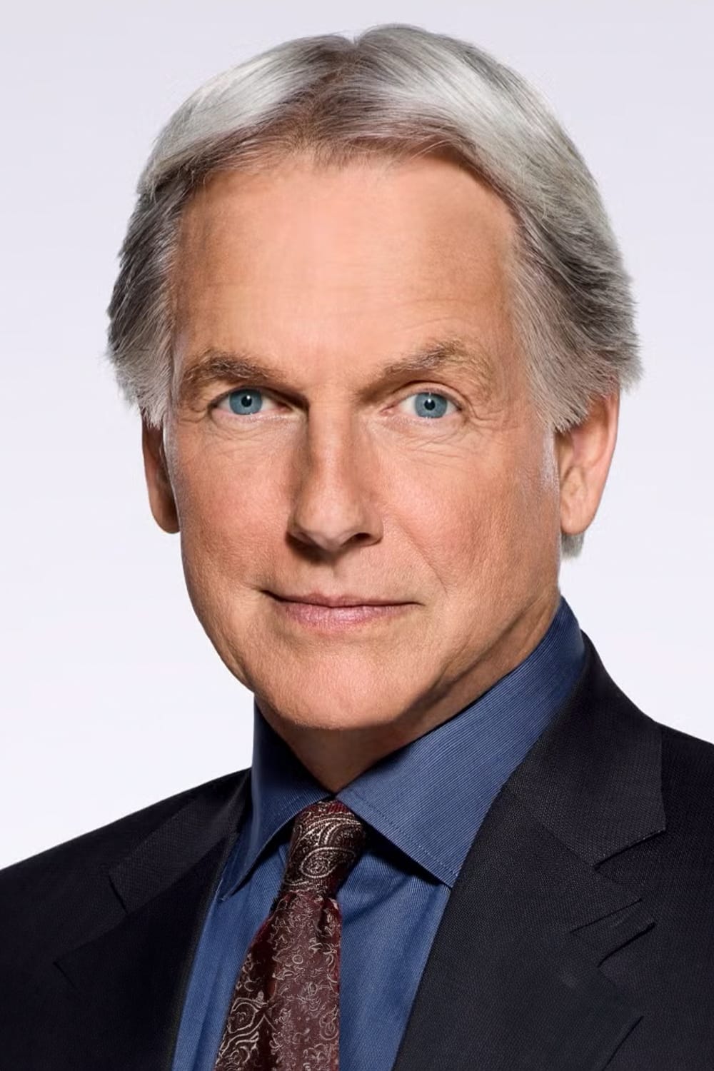 Mark Harmon - Magazine Reporter