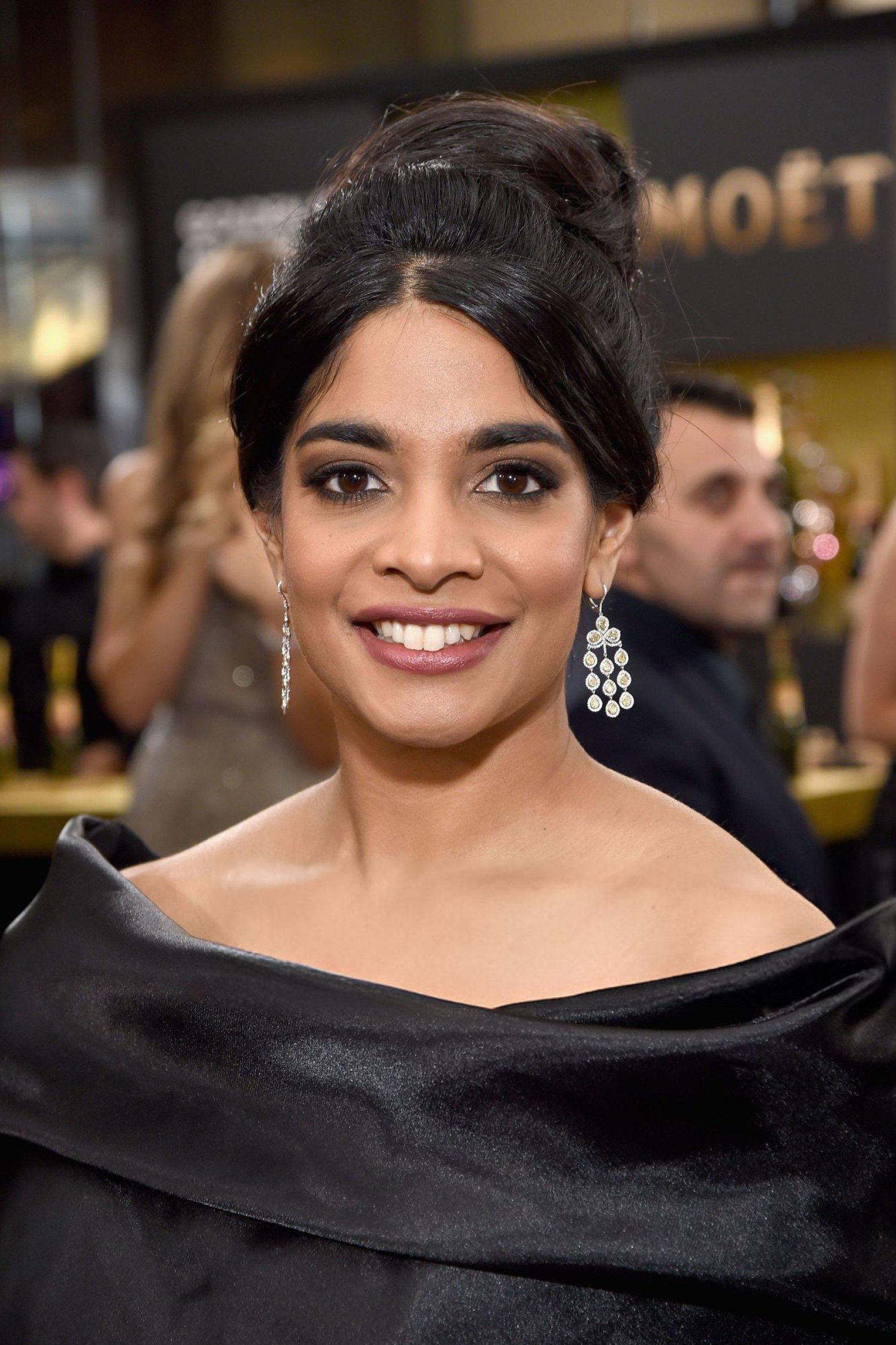 Amara Karan - Rita