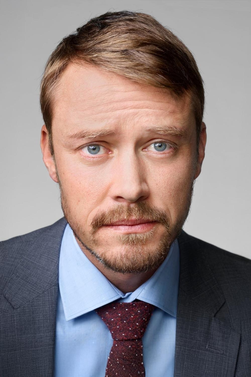 Michael Dorman - Tom Griffin