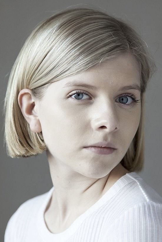 Aurora Aksnes - The Voice (voice)
