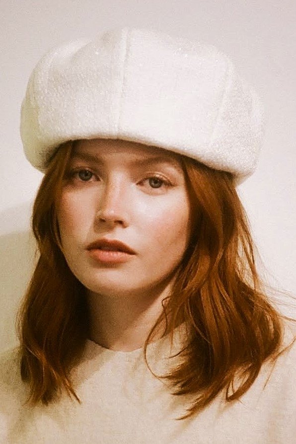 Ellie Bamber - India Hastings