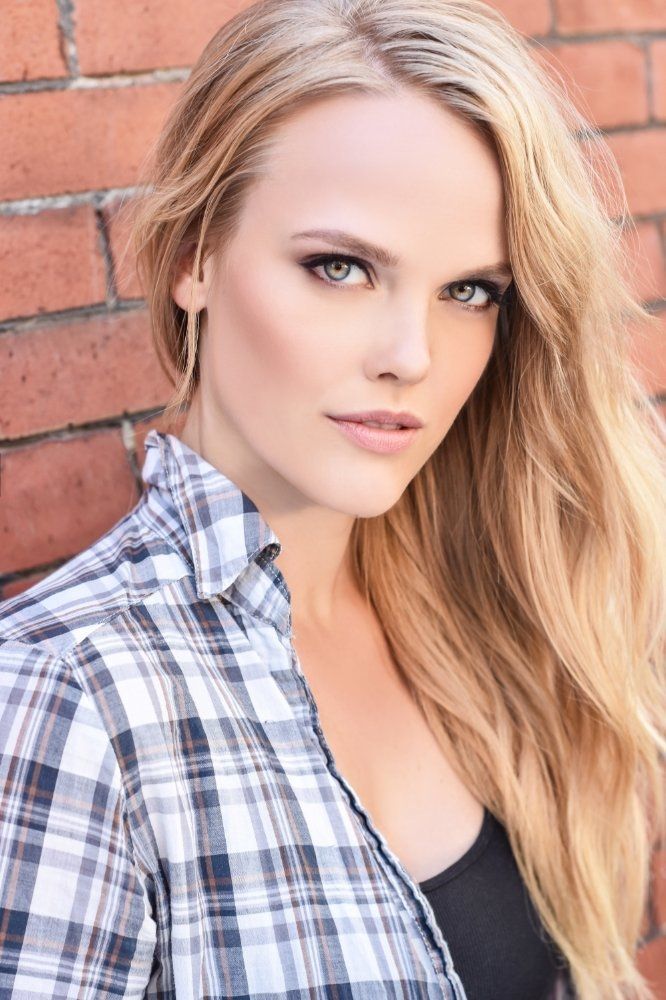 Clare Filipow - Shannon
