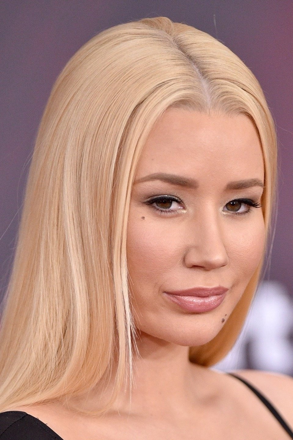 Iggy Azalea - Female Racer