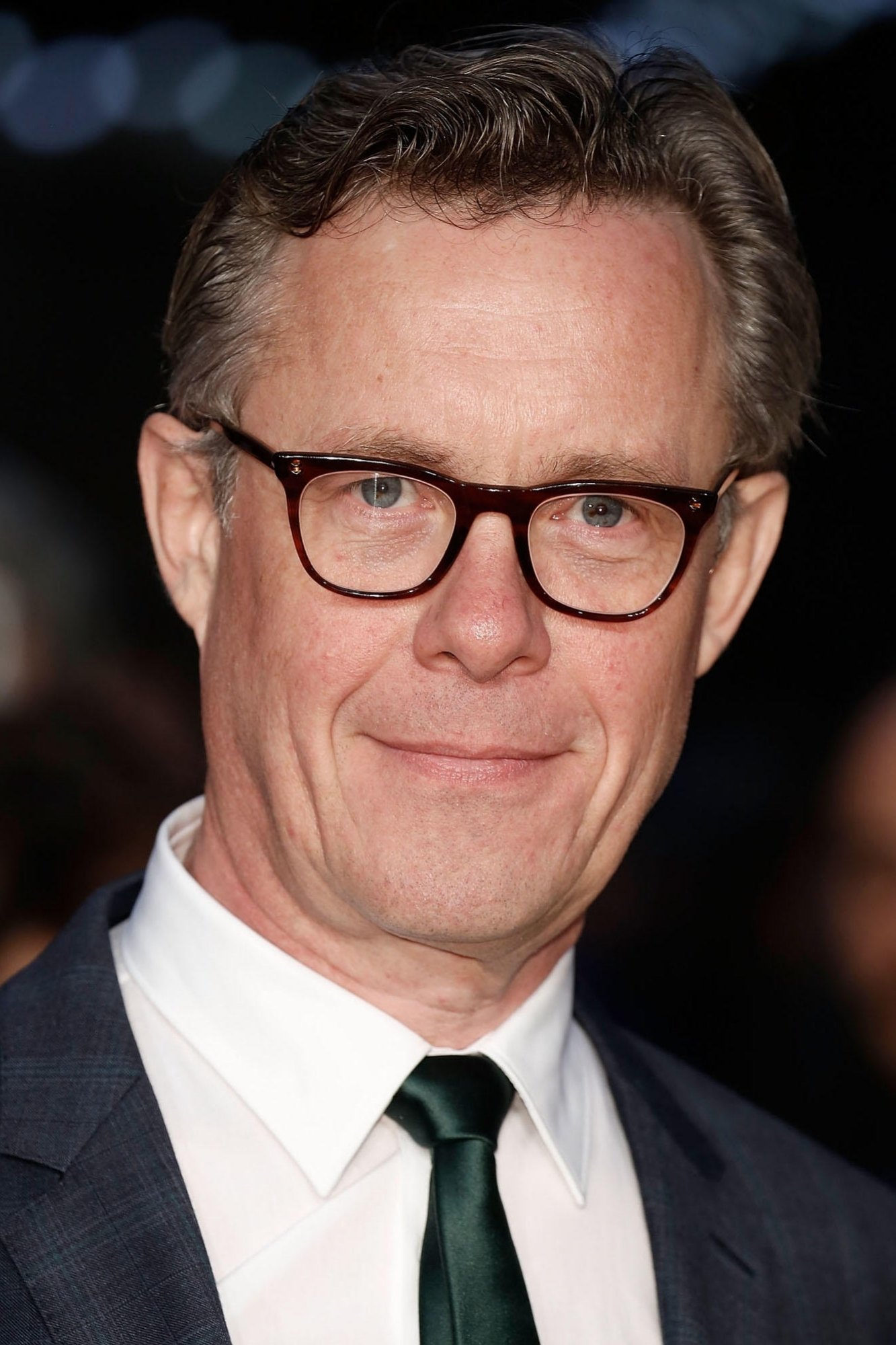 Alex Jennings - Ken Clifford