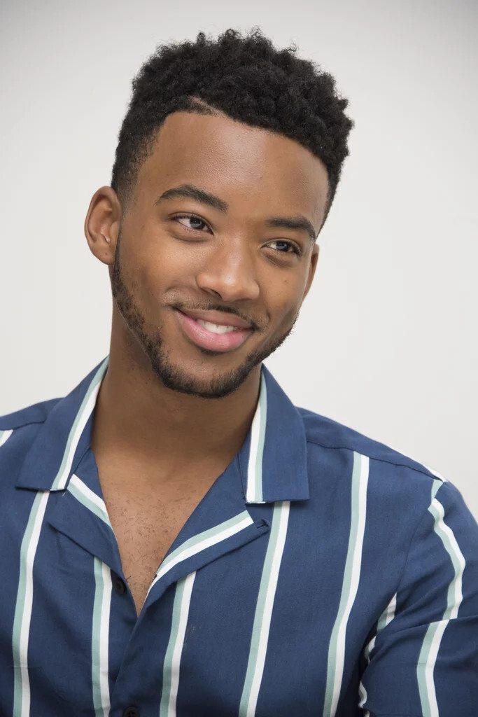 Algee Smith - Rae