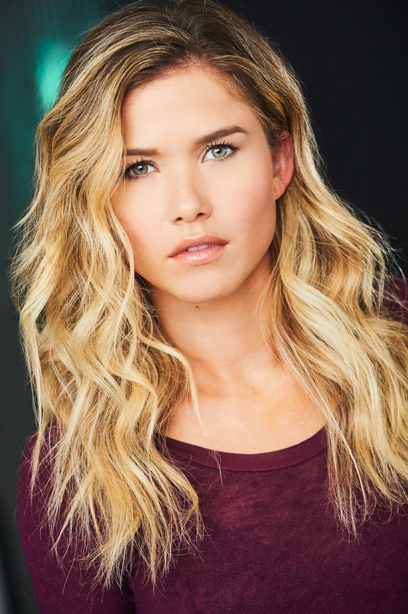 Anna Marie Dobbins - Annie Sagan