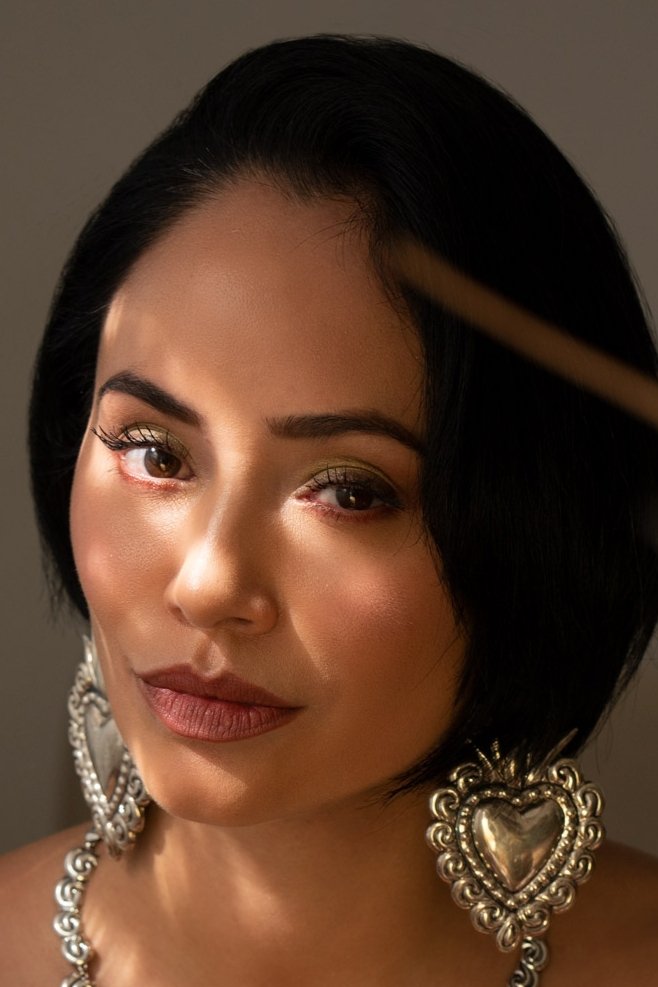Maya Zapata - Camille
