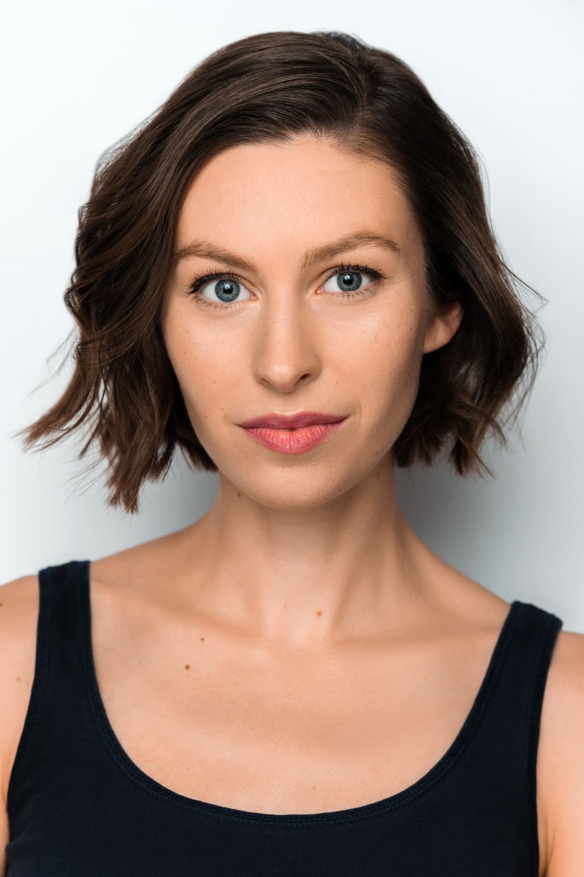 Lizzie Short - French Reporter