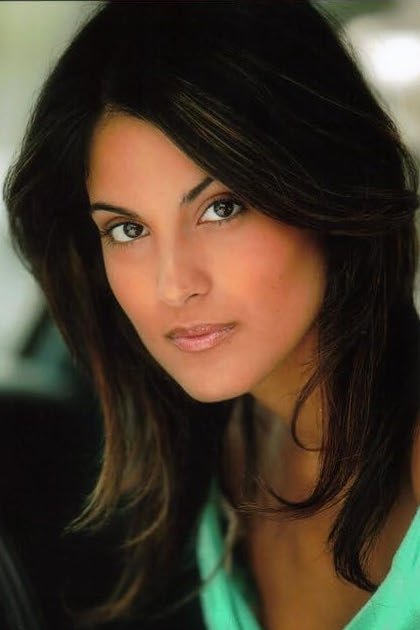 Jessica Diz - Olivia