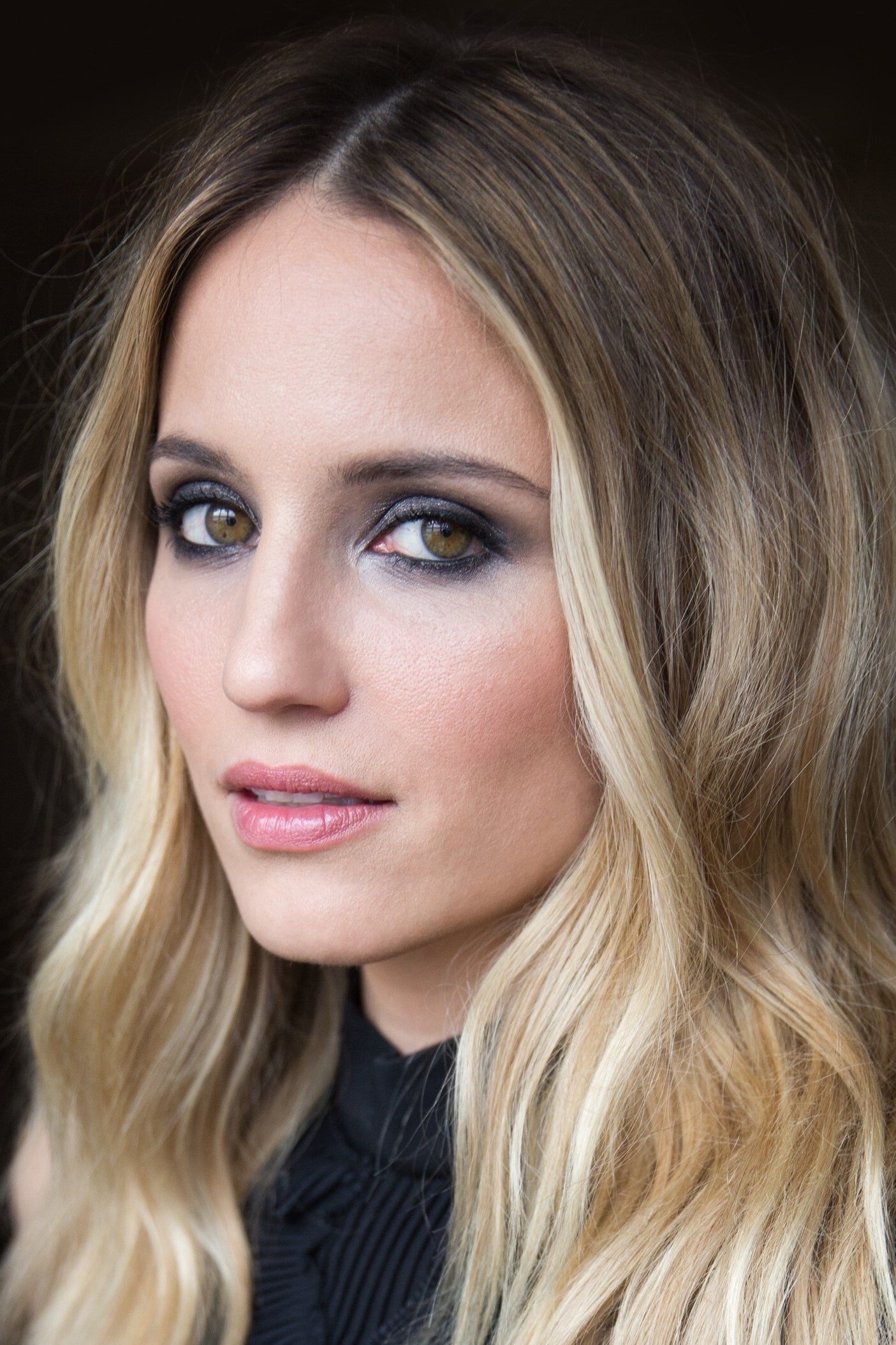 Dianna Agron - News Anchor (voice)